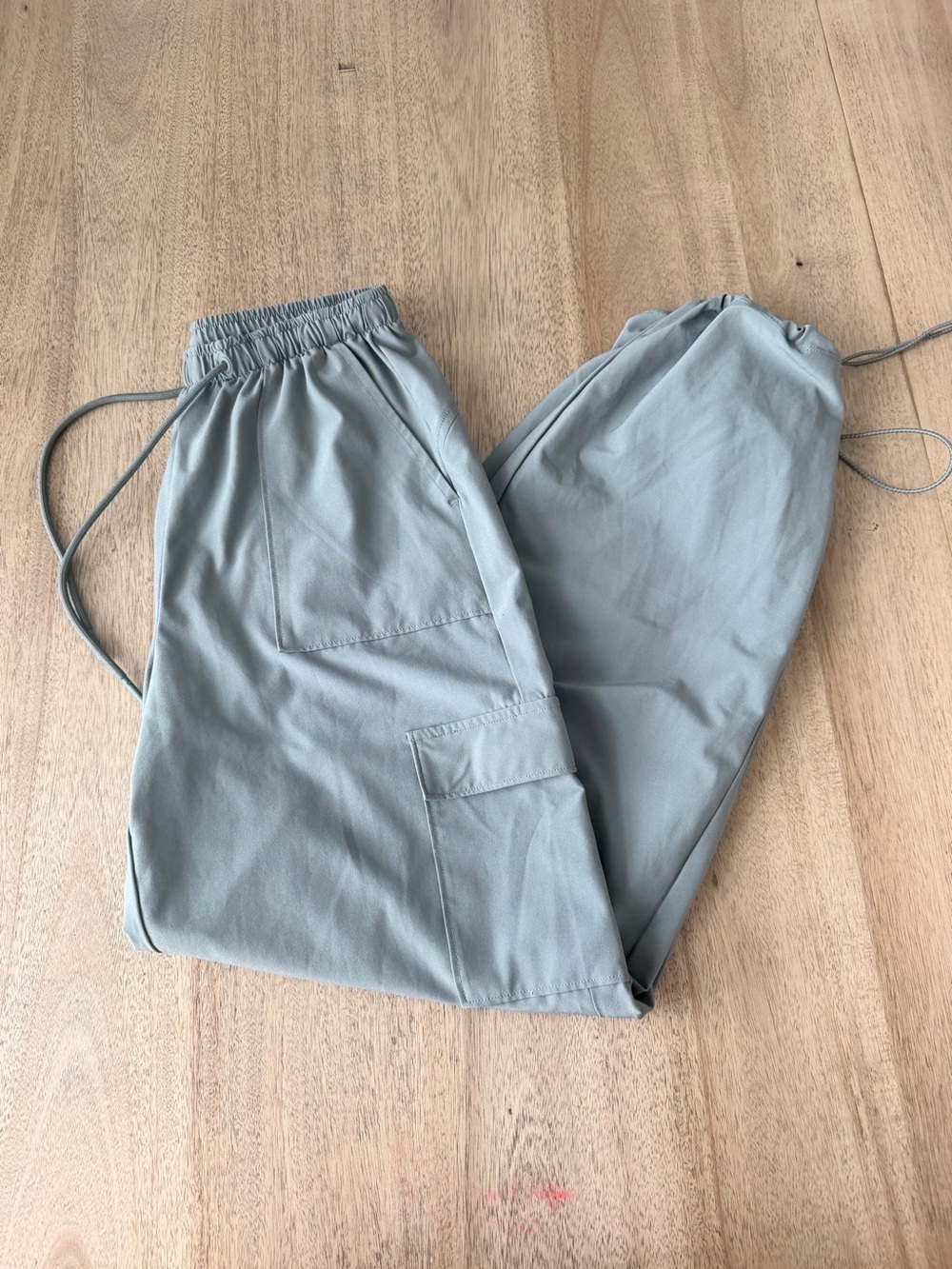 Gilly Hicks Active Cargo Parachute Pants Sage Green Adjustable waist and ankle